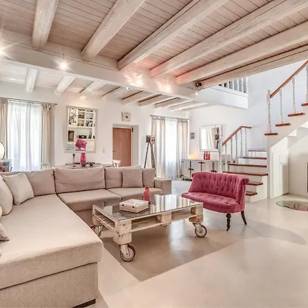 Corfu House Of Art - Anemomylos